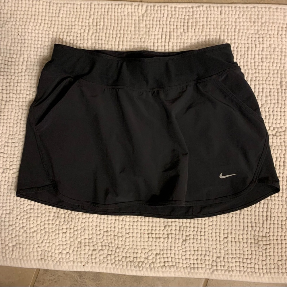 Nike Running Skirt Black with pockets